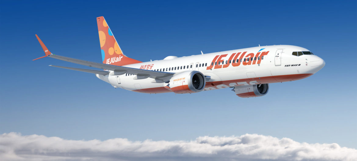 737 MAX 8 in JEJU Colors